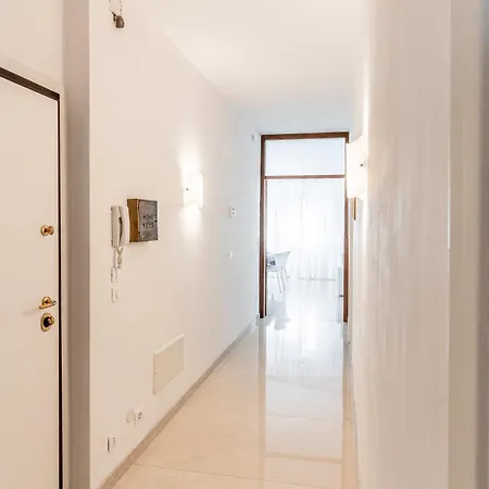 Quattro Fontane Apartamento *