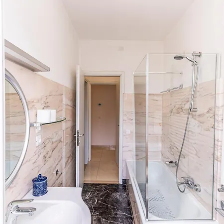 Quattro Fontane * ヴェネツィア・リド島