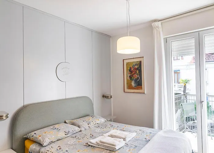 Quattro Fontane Apartamento *